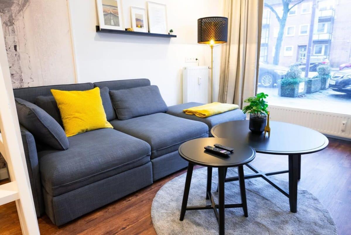 Shabby Chic Apartment In Ideal Location Hamburg Exterior foto